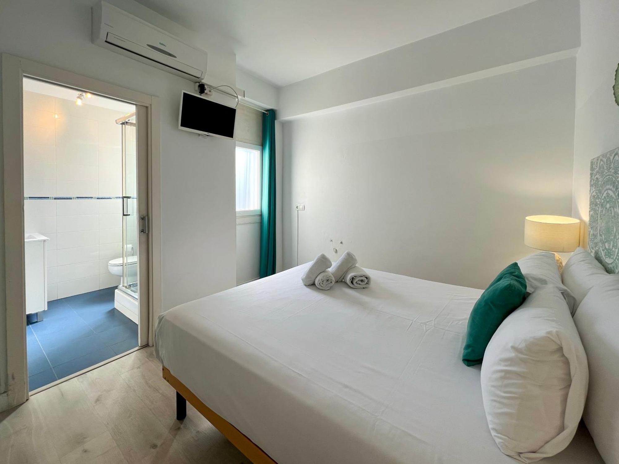 Stay U-Nique Apartments Seneca Barcelona Exterior photo