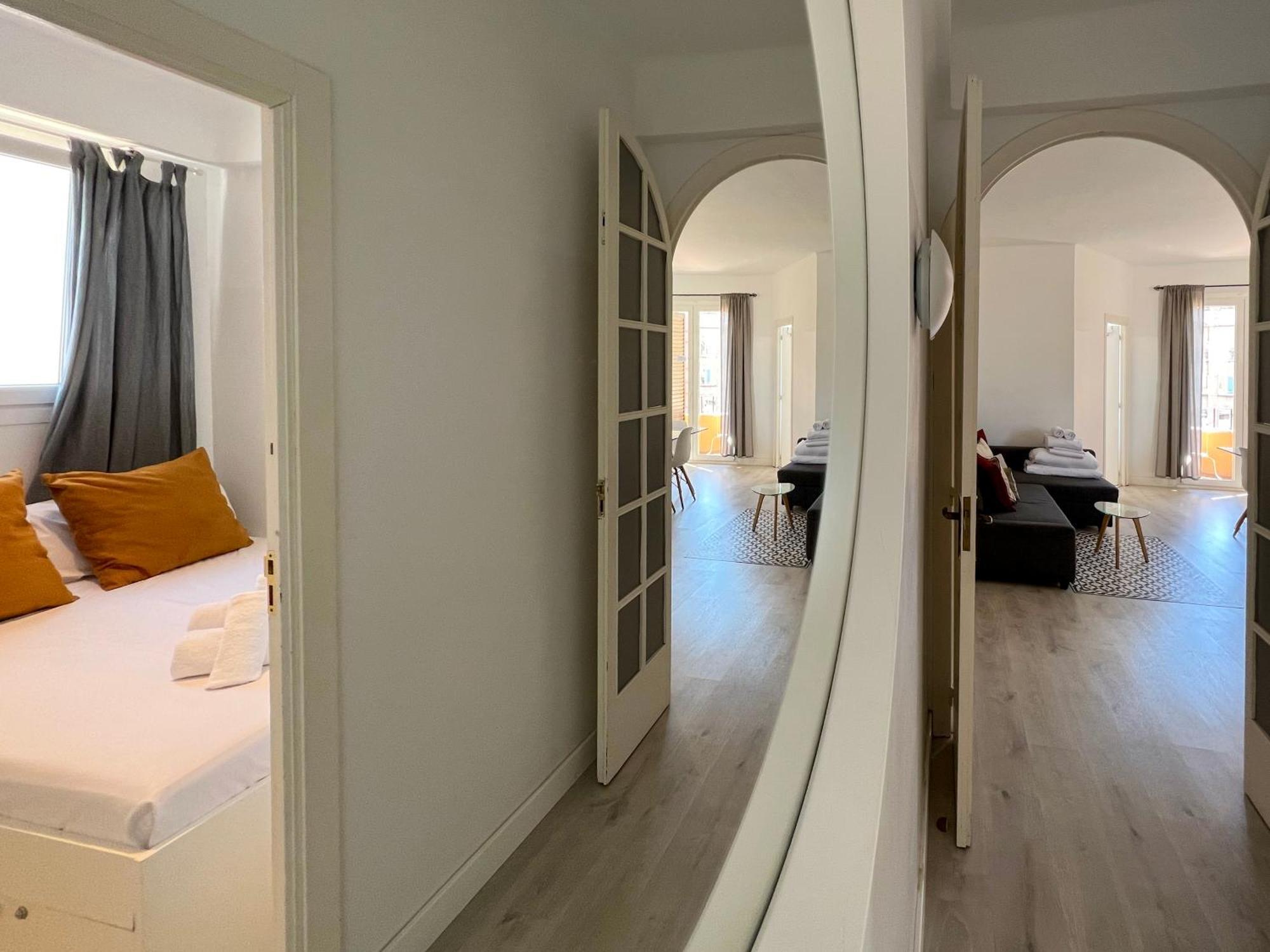 Stay U-Nique Apartments Seneca Barcelona Exterior photo